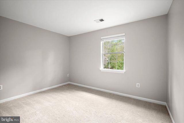 8229 SUNSET DR, Manassas, VA 20110