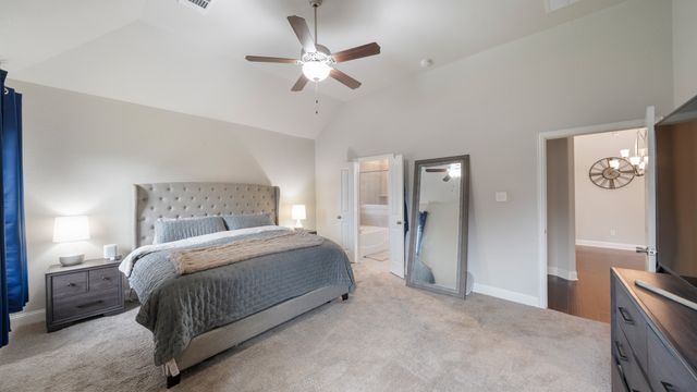 244 Valley View Drive, Waxahachie, TX 75167