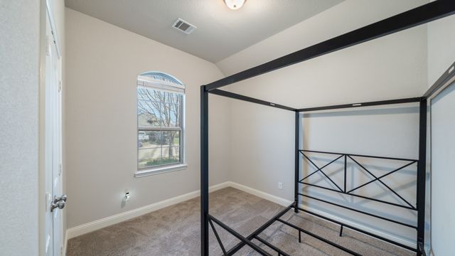 244 Valley View Drive, Waxahachie, TX 75167