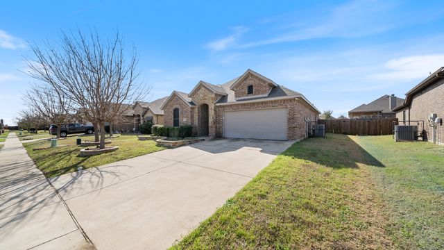 244 Valley View Drive, Waxahachie, TX 75167