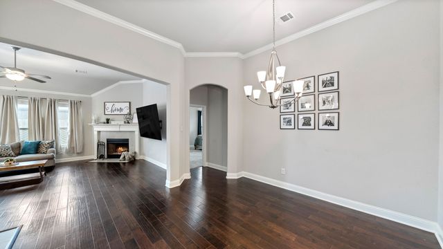 244 Valley View Drive, Waxahachie, TX 75167