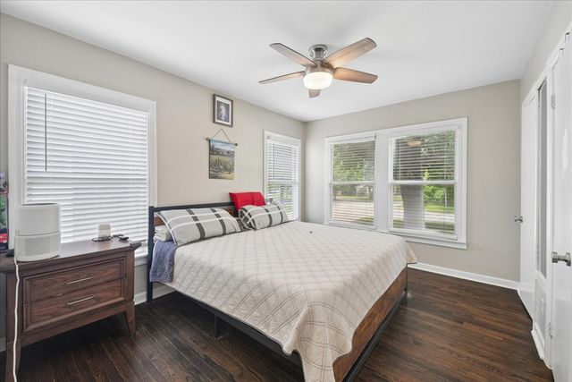 4006 Curzon Avenue, Fort Worth, TX 76107