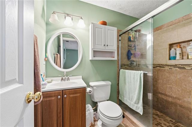 1530 Highway 155 N, Mcdonough, GA 30252