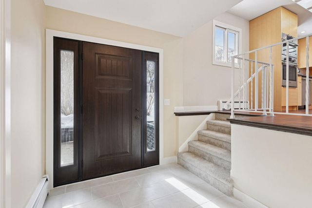 17100 Hampton Court, Minnetonka, MN 55345