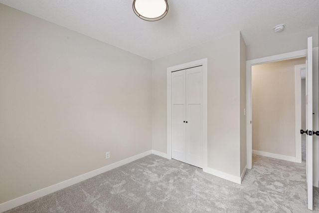 17100 Hampton Court, Minnetonka, MN 55345