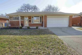 29642 Pinto Drive, Warren, MI 48093