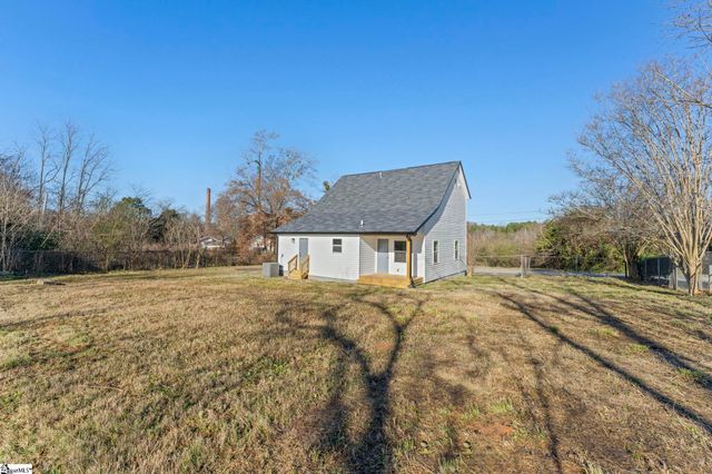 8 Powell Street, Seneca, SC 29678