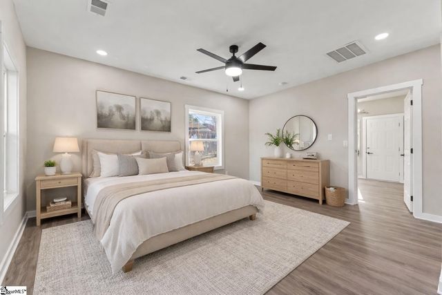 8 Powell Street, Seneca, SC 29678