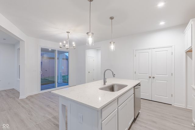 2736 Evergreen Avenue, Plainfield, IN 46168