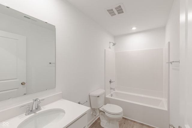 2736 Evergreen Avenue, Plainfield, IN 46168