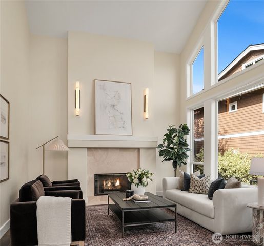 3246 W Lake Sammamish Parkway NE, Redmond, WA 98052