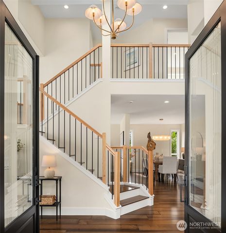 3246 W Lake Sammamish Parkway NE, Redmond, WA 98052