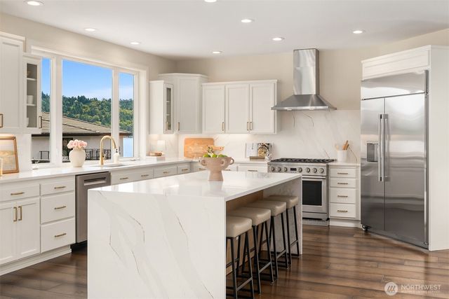 3246 W Lake Sammamish Parkway NE, Redmond, WA 98052