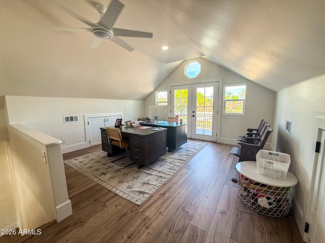 124 W 1ST Street, Mesa, AZ 85201