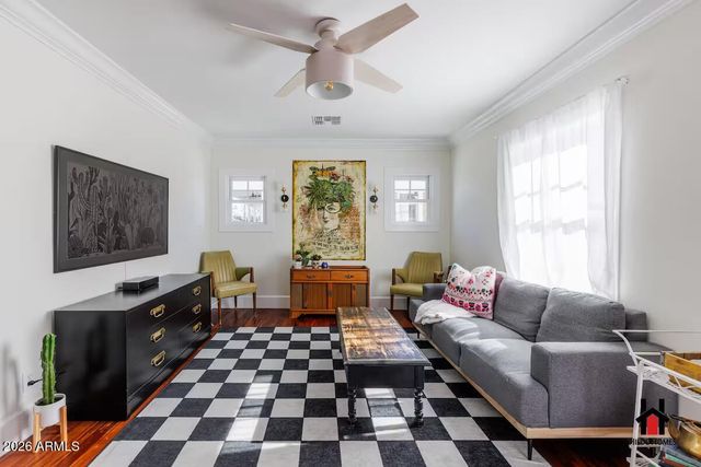 124 W 1ST Street, Mesa, AZ 85201