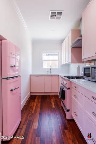 124 W 1ST Street, Mesa, AZ 85201