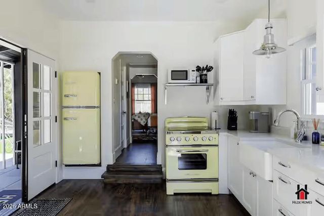 124 W 1ST Street, Mesa, AZ 85201