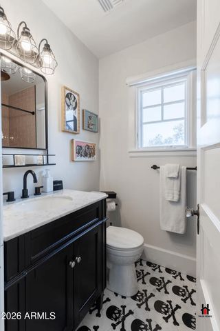 124 W 1ST Street, Mesa, AZ 85201