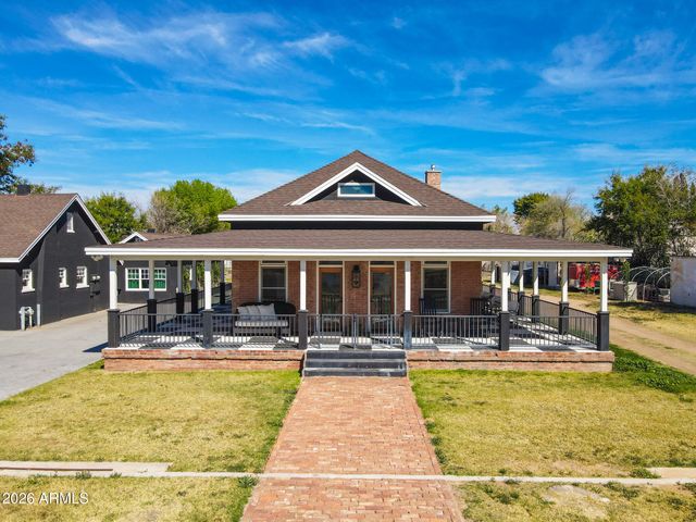 124 W 1ST Street, Mesa, AZ 85201