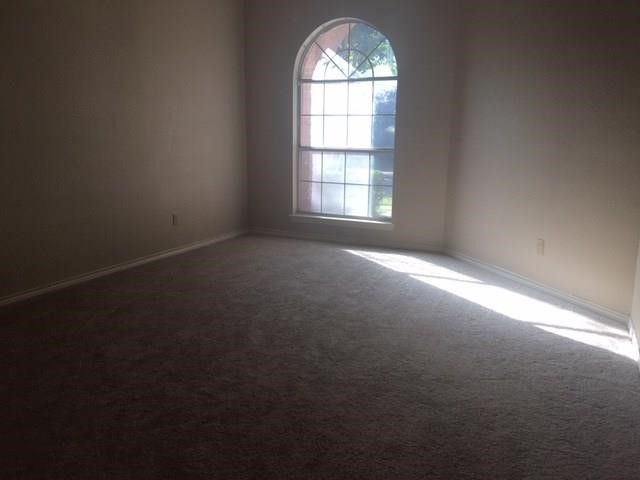 903 Canal Street, Irving, TX 75063