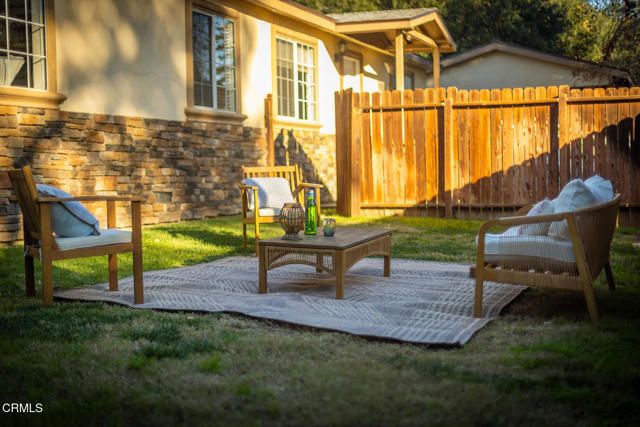 253 N Poli Avenue, Ojai, CA 93023