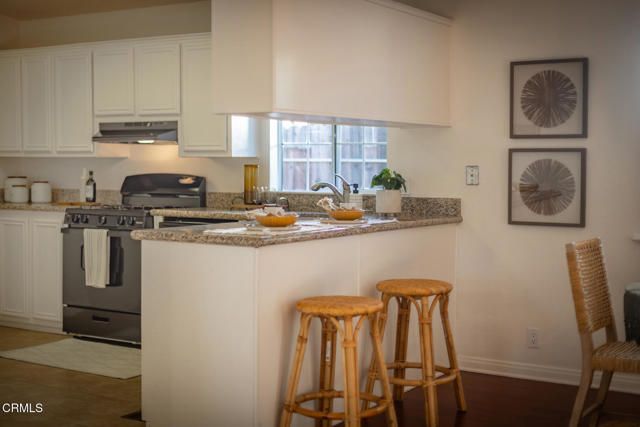 253 N Poli Avenue, Ojai, CA 93023