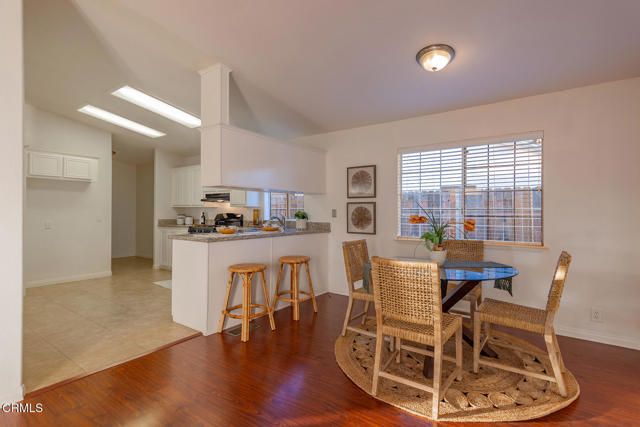 253 N Poli Avenue, Ojai, CA 93023