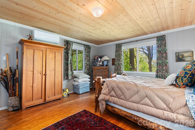 479 Old Dummy Line Road, Balsam, NC 28707