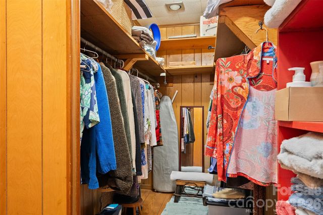 479 Old Dummy Line Road, Balsam, NC 28707