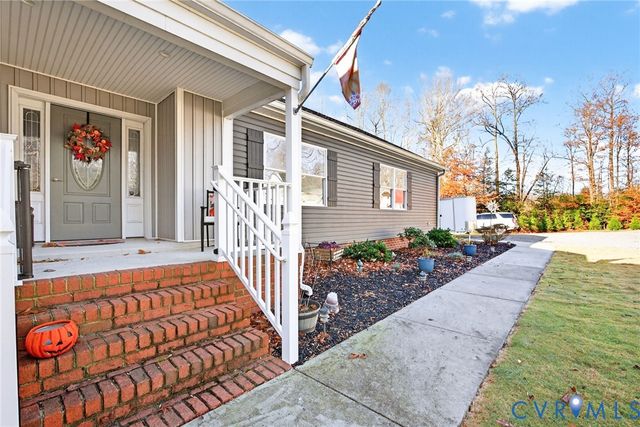 7844 Olivet Church Rd, New Kent, VA 23124