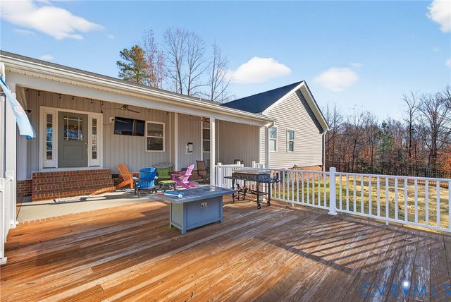 7844 Olivet Church Rd, New Kent, VA 23124