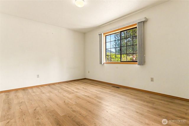 3922 14th Court NE, Olympia, WA 98506