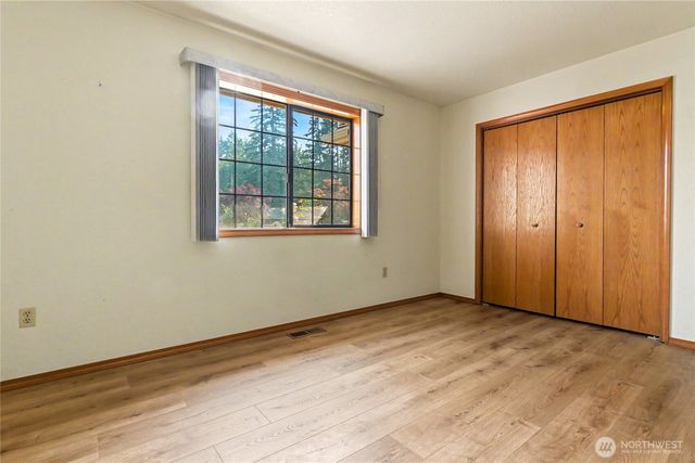 3922 14th Court NE, Olympia, WA 98506