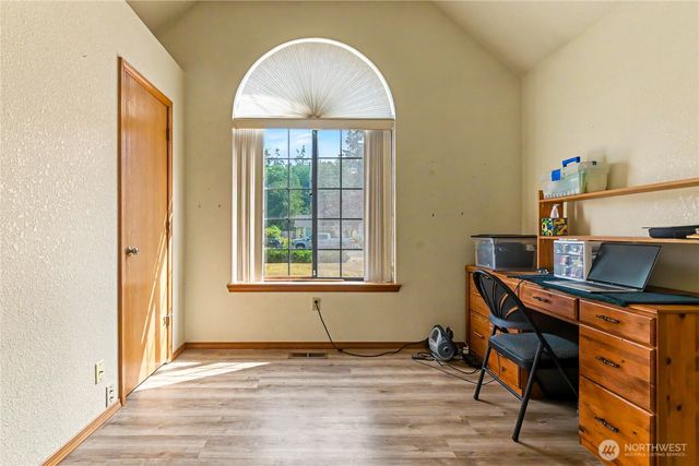 3922 14th Court NE, Olympia, WA 98506