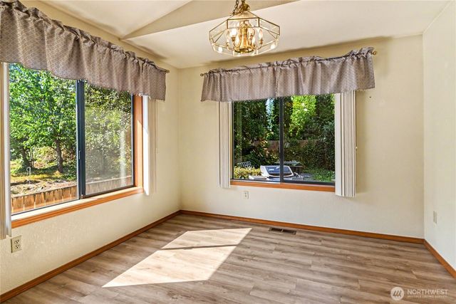 3922 14th Court NE, Olympia, WA 98506