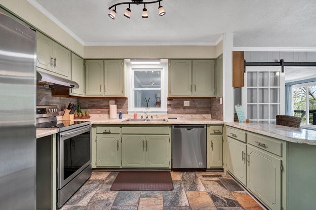 539 Apollo Drive, Spring City, TN 37381