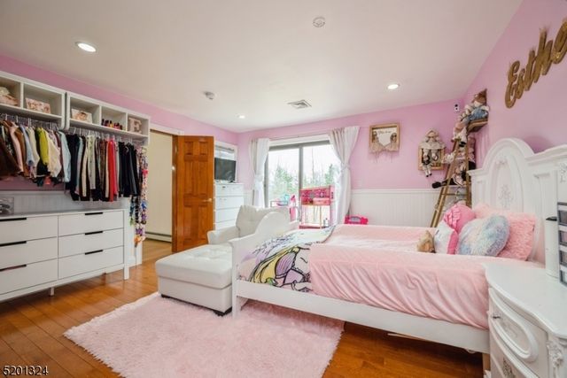 15 Fox Run, North Caldwell Boro, NJ 07006