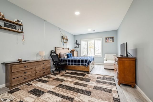 15 Fox Run, North Caldwell Boro, NJ 07006