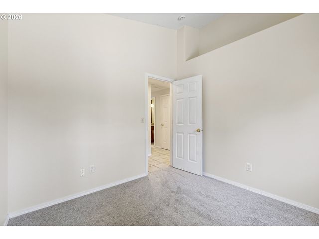 20003 TORREY PINES Ct, Oregon City, OR 97045