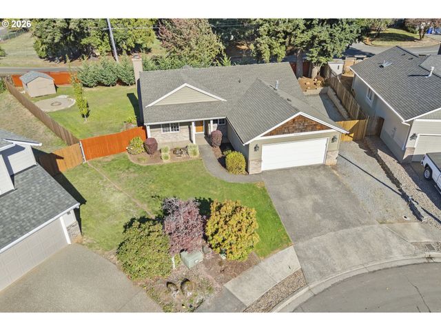 20003 TORREY PINES Ct, Oregon City, OR 97045