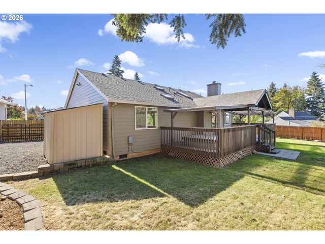 20003 TORREY PINES Ct, Oregon City, OR 97045
