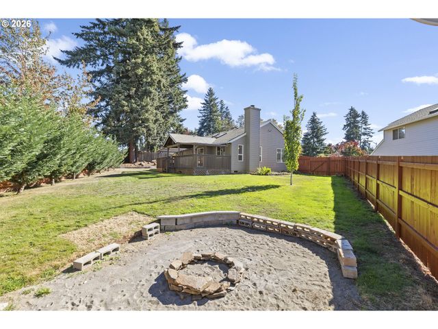 20003 TORREY PINES Ct, Oregon City, OR 97045