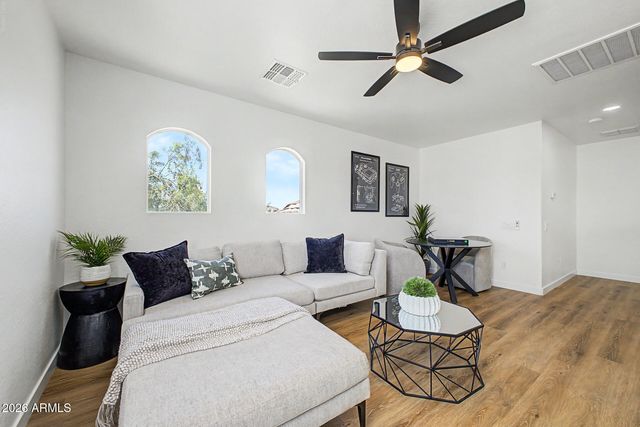 5241 W SHUMWAY FARM Road, Laveen, AZ 85339