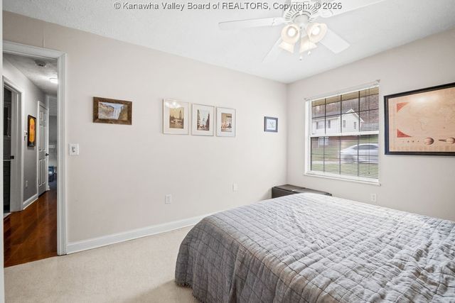 218 Pine Circle, Dunbar, WV 25064