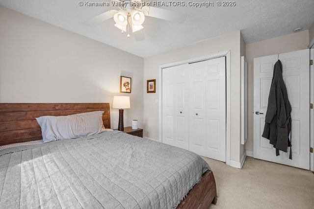 218 Pine Circle, Dunbar, WV 25064