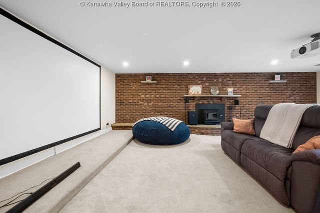 218 Pine Circle, Dunbar, WV 25064