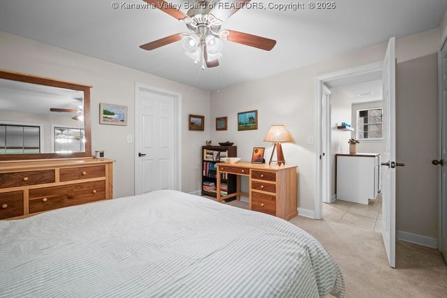 218 Pine Circle, Dunbar, WV 25064