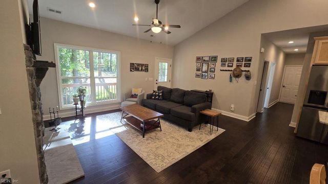 4798 Afton CT, Suffolk, VA 23435