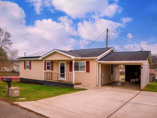 108 Russell Court, Culloden, WV 25510