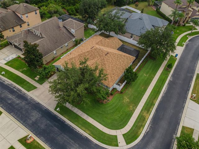 1629 SALMONBERRY STREET, Wesley Chapel, FL 33543